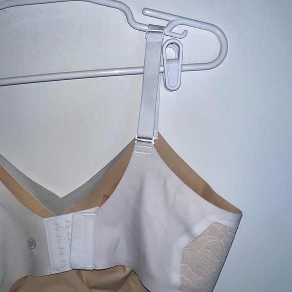 HoneyLove 1X White Wireless Bra - Picture 5 of 10